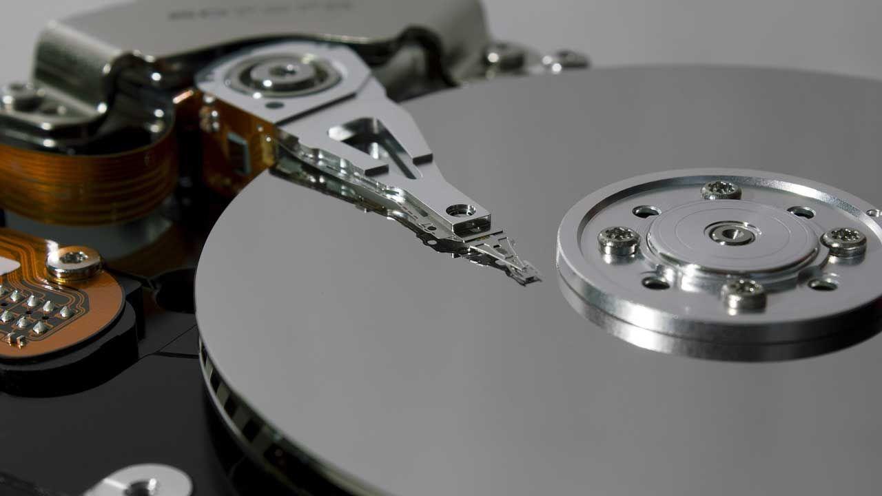 Cómo fusionar dos particiones NTFS en Windows