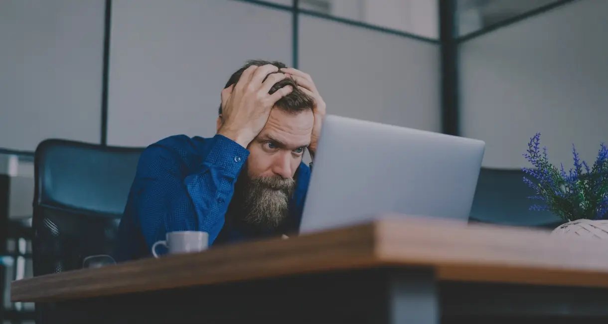 Crisis informática historia y efectos actuales Crisis informática historia y efectos actuales