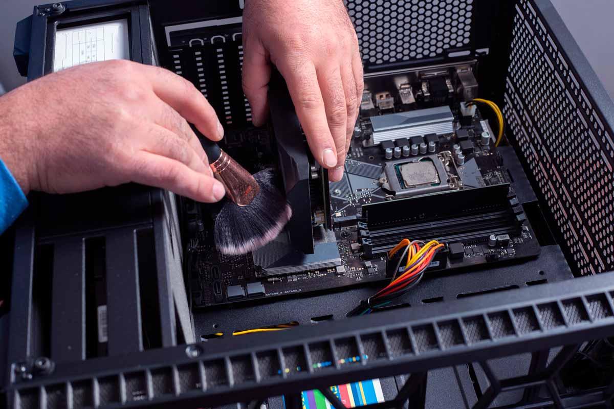 Mantenimiento de puertos del ordenador