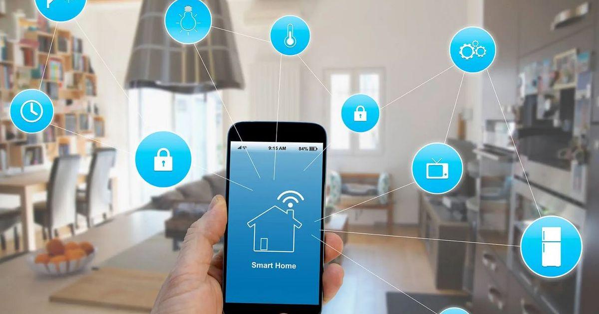 asistente de voz con personalidad en smart home