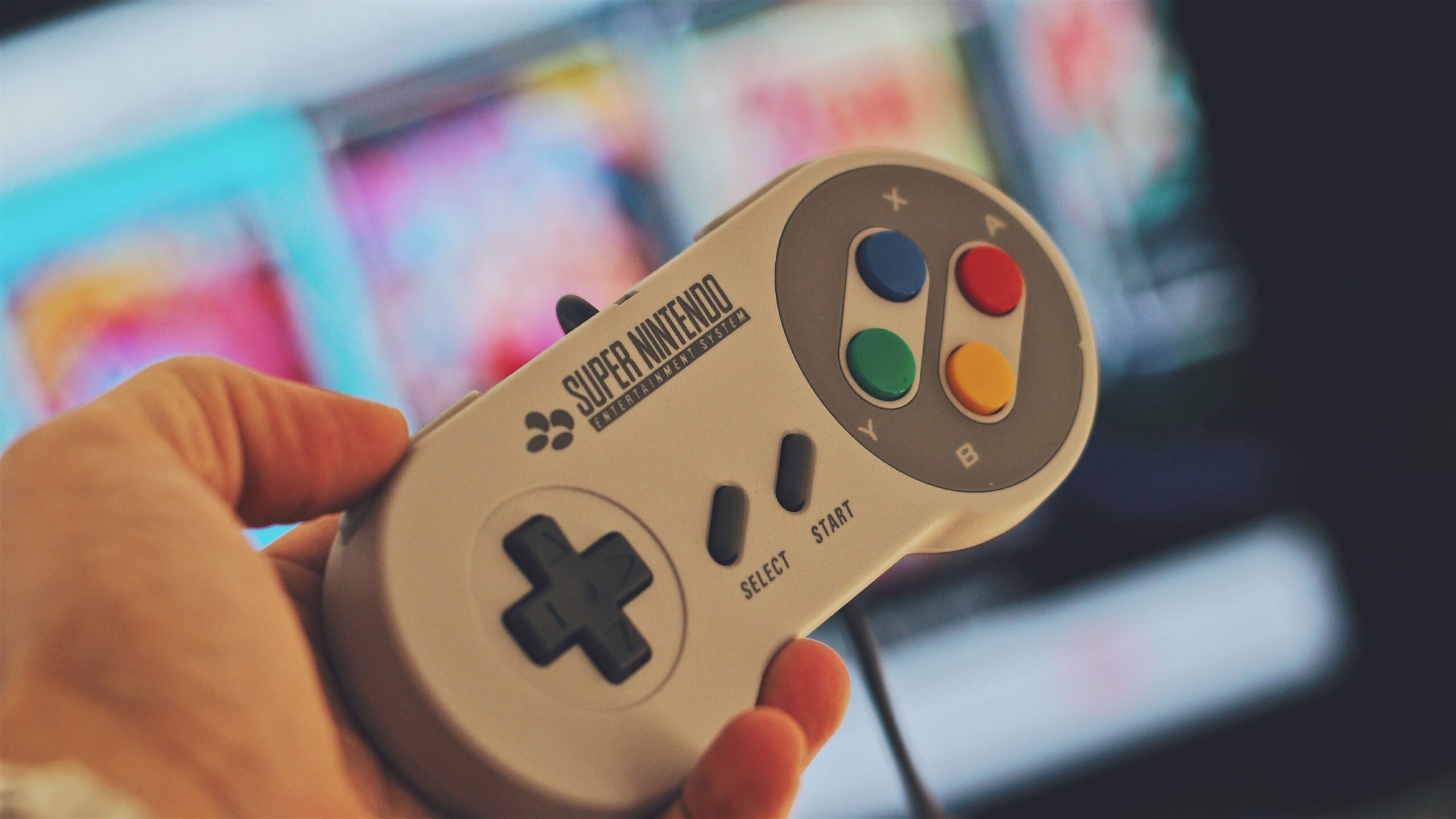 Portátil antiguo convertido en consola retro